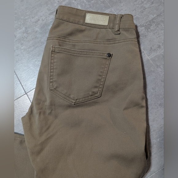 Celebrity Pink Jeans size 7 slim in tan stretchy - Picture 7 of 12